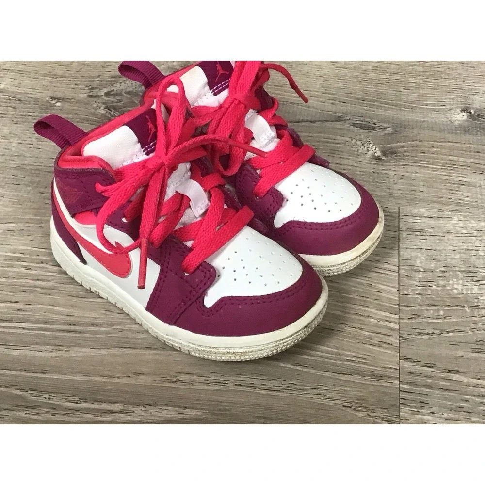 Jordan 1 Mid Shoes Infant 5C Baby Toddler Very Berry Rush Sneakers 644507-661